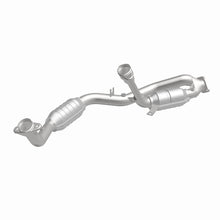 Load image into Gallery viewer, MagnaFlow Conv DF 96-99 Taurus 3.4L Front C