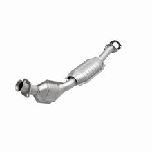 Load image into Gallery viewer, MagnaFlow Conv DF 95-02 Ford Crown Vic 4.6L