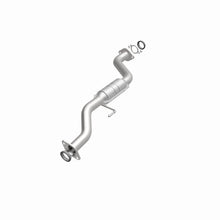 Load image into Gallery viewer, MagnaFlow Conv DF 06-08 Suzuki Grand Vitara 2.7L