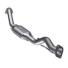 Load image into Gallery viewer, MagnaFlow Conv DF 98-02 3.5L Isuzu Trooper PS