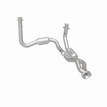 Load image into Gallery viewer, MagnaFlow Conv DF 05-06 Jeep Grand Cherokee 3.7L Y-Pipe Assembly