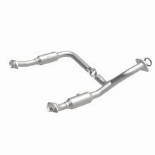 Load image into Gallery viewer, MagnaFlow Conv DF 06-09 Ford Explorer / 06-10 Mercury Mountaineer 4.6L Y-Pipe Assembly (49 State)