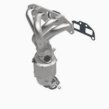 Load image into Gallery viewer, MagnaFlow 02-06 Nisssan Altima/Sentra V4 2.5L Manifold Direct Fit Catalytic Converter