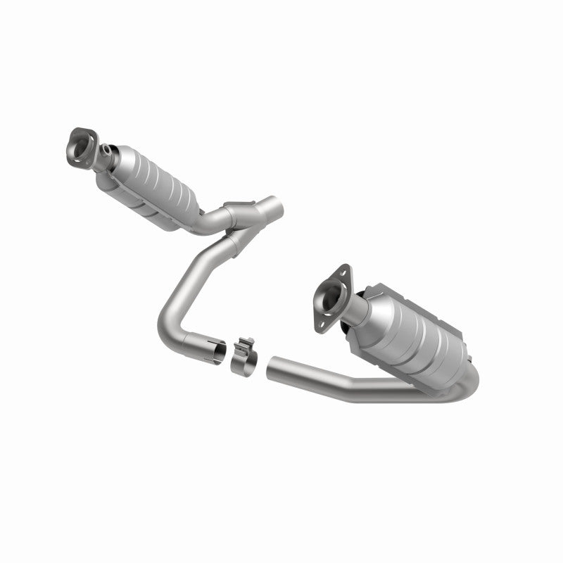 MagnaFlow 06 Mitsubishi Raider Catalytic Converter DF (California)