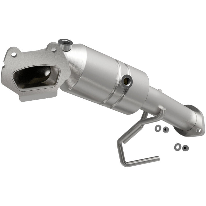 MagnaFlow Conv Direct Fit OEM 12-17 Jeep Wrangler 3.6L Underbody