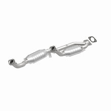 Load image into Gallery viewer, MagnaFlow Conv DF 99-02 Windstar 3.8L