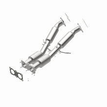 Load image into Gallery viewer, Magnaflow Conv DF 2008-2012 LR2 3.2 L Underbody