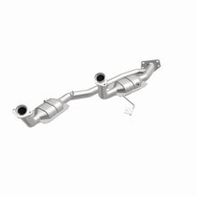 Load image into Gallery viewer, MagnaFlow Conv DF 04 Ford Freestar 3.9L