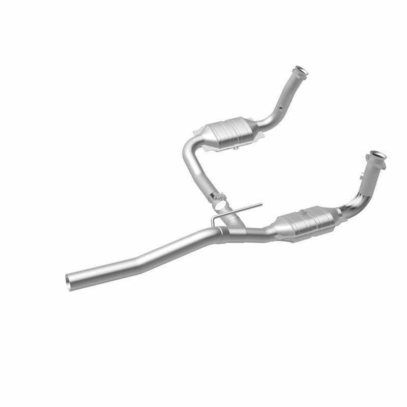 MagnaFlow Conv DF 2009-2012 Dodge Nitro 3.7L Underbody