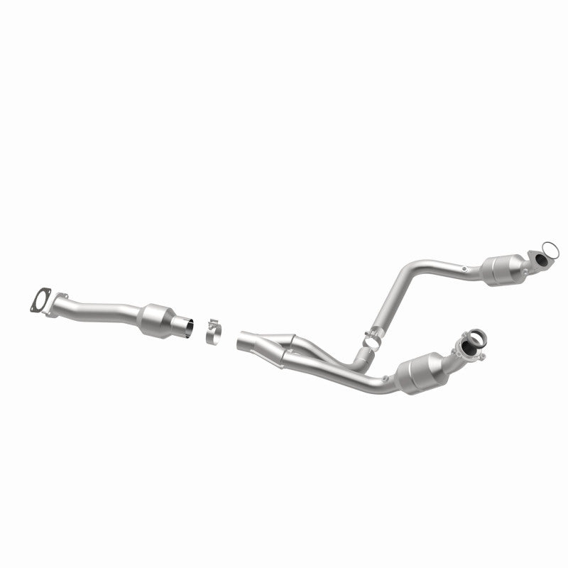 MagnaFlow Conv Direct Fit 2011-2014 Express 1500 4.3L Underbody