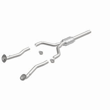 Load image into Gallery viewer, MagnaFlow Conv DF 96-97 Lex LS400 4.0L Rear Y