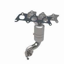 Load image into Gallery viewer, Magnaflow Conv DF 07-11 Chrysler Sebring 2.7L Fr Manifold / 08-10 Dodge Avenger 2.7L Fr Manifold