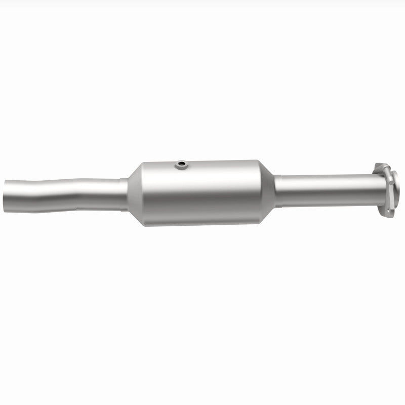 MagnaFlow 09-10 Ford F-550 Super Duty V10 6.8L Rear Underbody Direct Fit Catalytic Converter