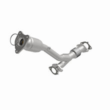 Load image into Gallery viewer, MagnaFlow Conv DF 05-06 Pontiac G6 3.5L Rear