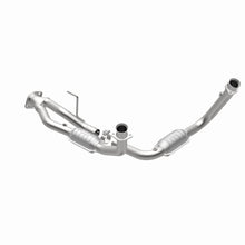 Load image into Gallery viewer, MagnaFlow Conv DF 05-06 Jeep Grand Cherokee 3.7L Y-Pipe Assembly