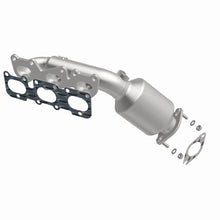 Load image into Gallery viewer, MagnaFlow OEM Grade Manifold Catalytic Conv Direct Fit - 09-11 Hyundai Genesis V6 3.8L