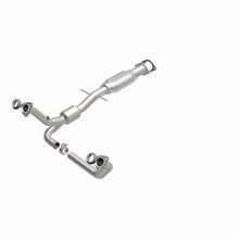 Load image into Gallery viewer, MagnaFlow Conv DF 00-04 Chevy S10 Pickup 4.3L 2WD A/T / 00-04 GMC Sonoma 4.3L 2WD A/T