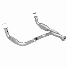 Load image into Gallery viewer, MagnaFlow Conv DF 07-09 Hummer Truck H2 Y-Pipe Assy