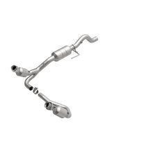 Load image into Gallery viewer, Magnaflow Conv DF 02-03 Dodge Durango 5.9L