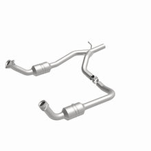 Load image into Gallery viewer, Magnaflow Conv DF 2009-2014 E-150 4.6 L Underbody