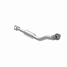 Load image into Gallery viewer, MagnaFlow Conv DF 97-03 Chevy Malibu 3.1L