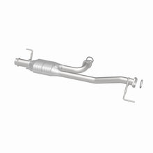 Load image into Gallery viewer, Magnaflow Conv DF 00-04 Toyota Tundra 4.7L Rear (49 State)