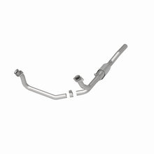 Load image into Gallery viewer, MagnaFlow Conv Direct Fit 96-97 Dodge B1500/B2500/B3500 V8 Underbody