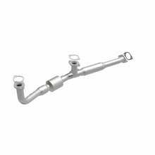 Load image into Gallery viewer, MagnaFlow Conv DF 96-00 Chrysler Sebring 2.5L