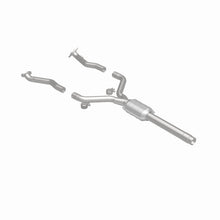 Load image into Gallery viewer, MagnaFlow Conv DF 96-97 Lexus LS400 4.0L rear