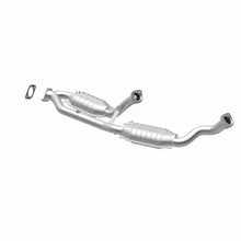 Load image into Gallery viewer, MagnaFlow Conv DF 99-02 Windstar 3.8L