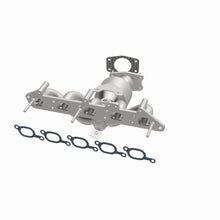 Load image into Gallery viewer, Magnaflow Conv DF 01-05 Volvo S60 2.4L Manifold