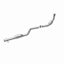 Load image into Gallery viewer, MagnaFlow Conv DF 99-02 Mercedes SL500 5.0L