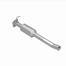 Load image into Gallery viewer, MagnaFlow 16-19 Ford F-650 V10 6.8L Underbody Direct Fit Catalytic Converter