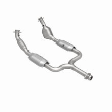 Load image into Gallery viewer, MagnaFlow Conv DF 99-01 Ford Mustang 3.8L