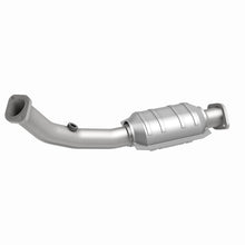 Load image into Gallery viewer, MagnaFlow Conv DF 96-98 Mazda Mpv Front 3.0L