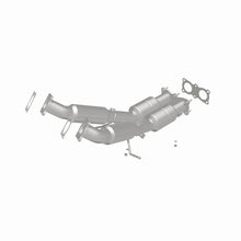 Load image into Gallery viewer, Magnaflow Conv DF 2008-2012 LR2 3.2 L Underbody