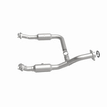 Load image into Gallery viewer, MagnaFlow Conv DF 06-09 Ford Explorer 4.6L Y-Pipe Assy/07-09 Explorer Sport Trac 4.6L