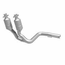 Load image into Gallery viewer, MagnaFlow Conv DF 99-00 Grand Cherokee 4.0L