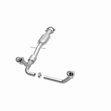 Load image into Gallery viewer, MagnaFlow Conv DF 00-04 Chevy S10 Pickup 4.3L 2WD A/T / 00-04 GMC Sonoma 4.3L 2WD A/T