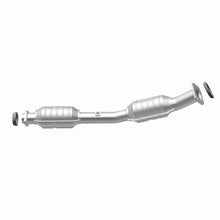 Load image into Gallery viewer, Magnaflow Conv DF 07-10 Nissan Versa 1.8L