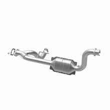 Load image into Gallery viewer, MagnaFlow Conv DF 07-09 Chrysler/Dodge Aspen/Durango 5.7L Passenger Side