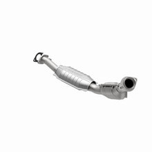 Load image into Gallery viewer, MagnaFlow Conv DF 95-02 Ford Crown Vic 4.6L