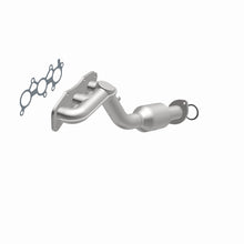 Load image into Gallery viewer, MagnaFlow Direct-Fit SS Catalytic Converter 2006 Lexus GS300 V6 3.0L DS