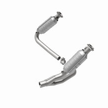 Load image into Gallery viewer, MagnaFlow Conv DF 05-06 Dodge Dakota/2006 Mitsubishi Raider 3.7L Y-Pipe Assembly