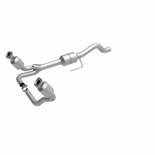 Load image into Gallery viewer, MagnaFlow Conv DF 00-03 Dodge Durango 4.7L