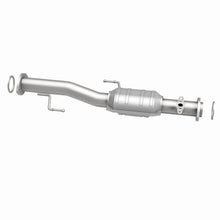 Load image into Gallery viewer, MagnaFlow Conv DF 99-02 4Runner Rear 3.4L