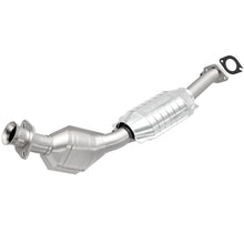 Load image into Gallery viewer, MagnaFlow Conv DF 95-02 Ford Crown Vic 4.6L