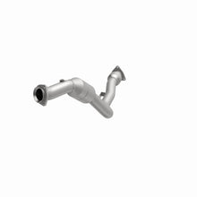 Load image into Gallery viewer, MagnaFlow Conv DF 04/06 VW Phaeton 4.2L Front Driver Side