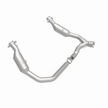 Load image into Gallery viewer, MagnaFlow Conv Direct Fit 06-07 Ram 1500 4.7L Underbody