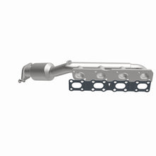 Load image into Gallery viewer, MagnaFlow Direct-Fit California Manifold Catalytic Converter 04-06 Nissan Titan 5.6L V8